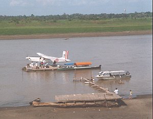 Het watervliegtuig naar Iquitos in Peru.